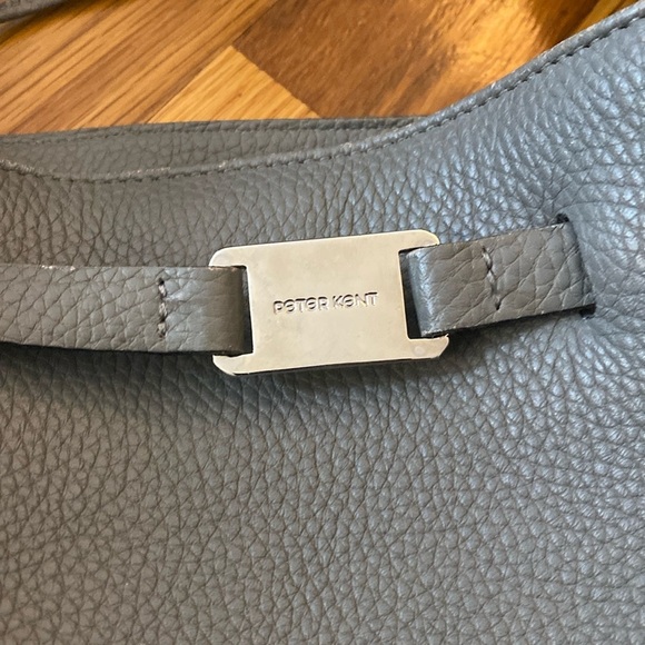 Peter Kent Women’s Gray Leather Bag OS - Picture 2 of 9